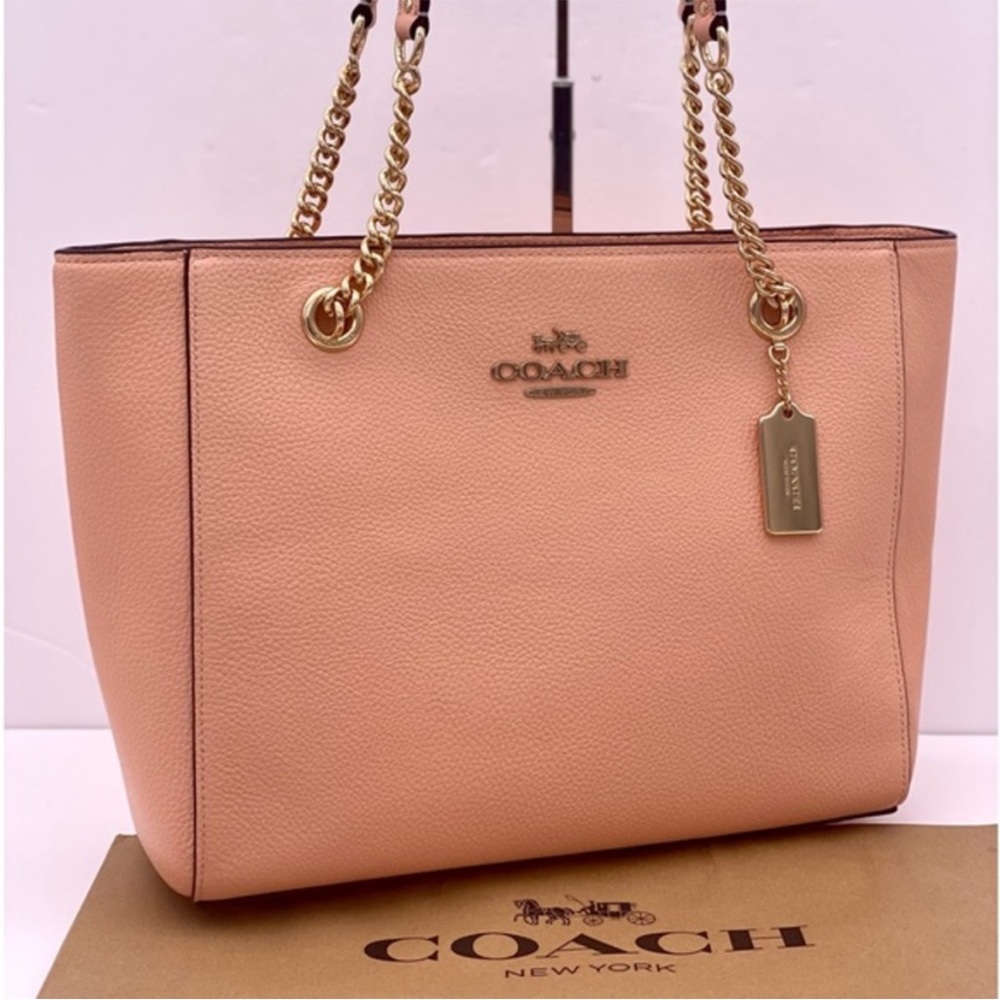 Coach Cammie Chain Tote Shoulder Bag
faded Blush